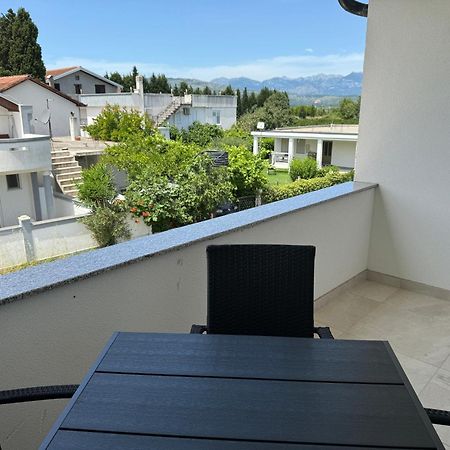 Adla Apartmani Ulcinj Eksteriør bilde