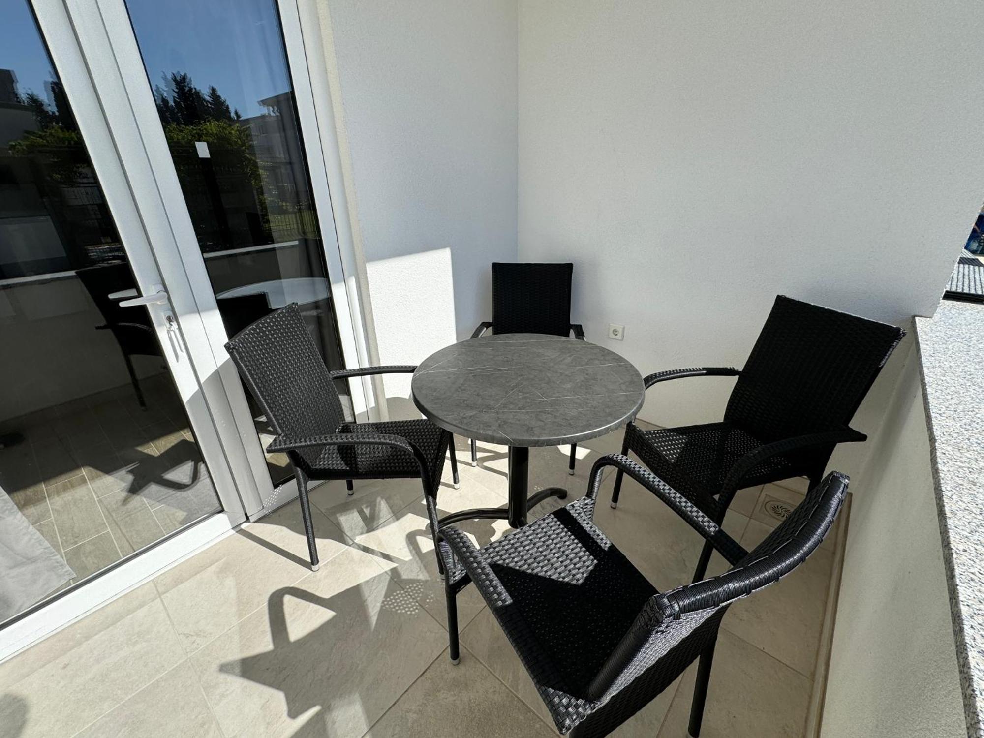 Adla Apartmani Ulcinj Eksteriør bilde