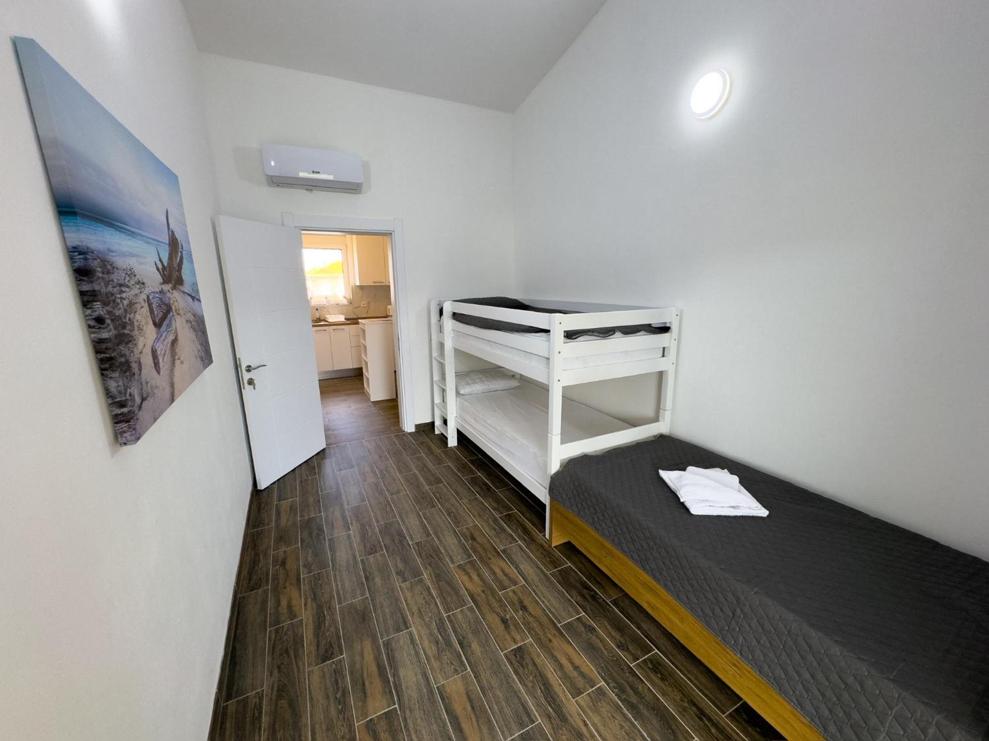Adla Apartmani Ulcinj Eksteriør bilde
