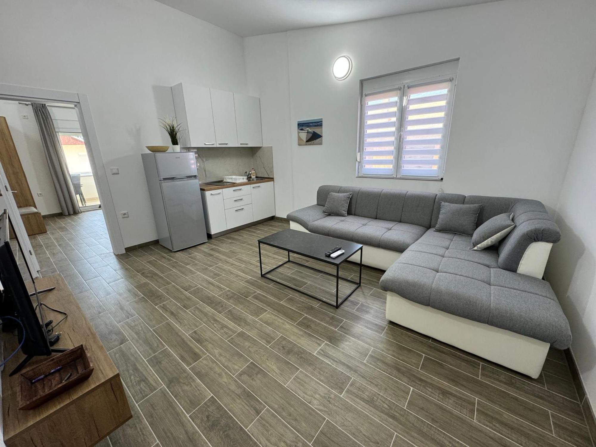 Adla Apartmani Ulcinj Eksteriør bilde
